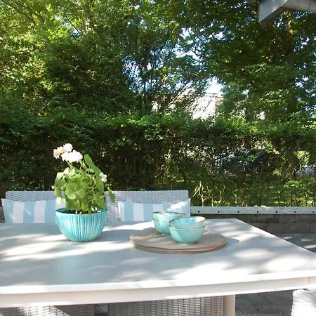 Schoenes Ambiente Am Nordseestrand * 비크아프포르